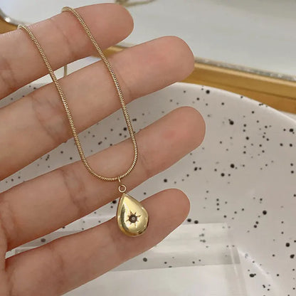 Pendant Necklace