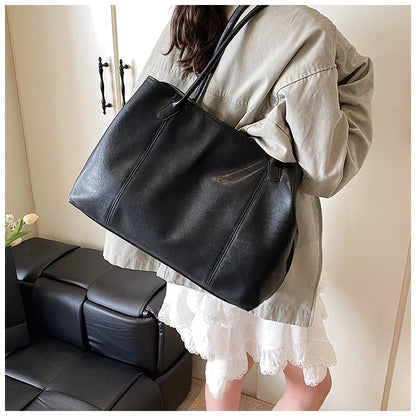 Large Zipper PU Leather Bag