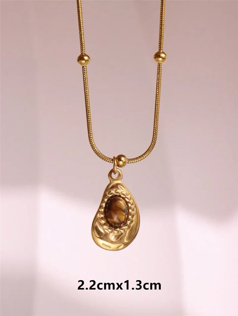 Pendant Necklace