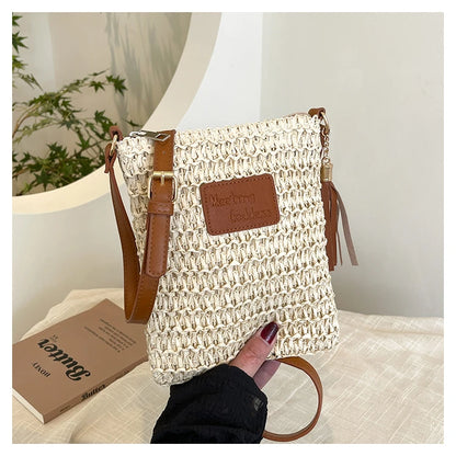 Large Straw Zipper Bag